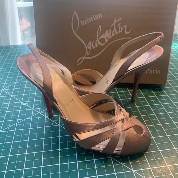 do louboutin run small